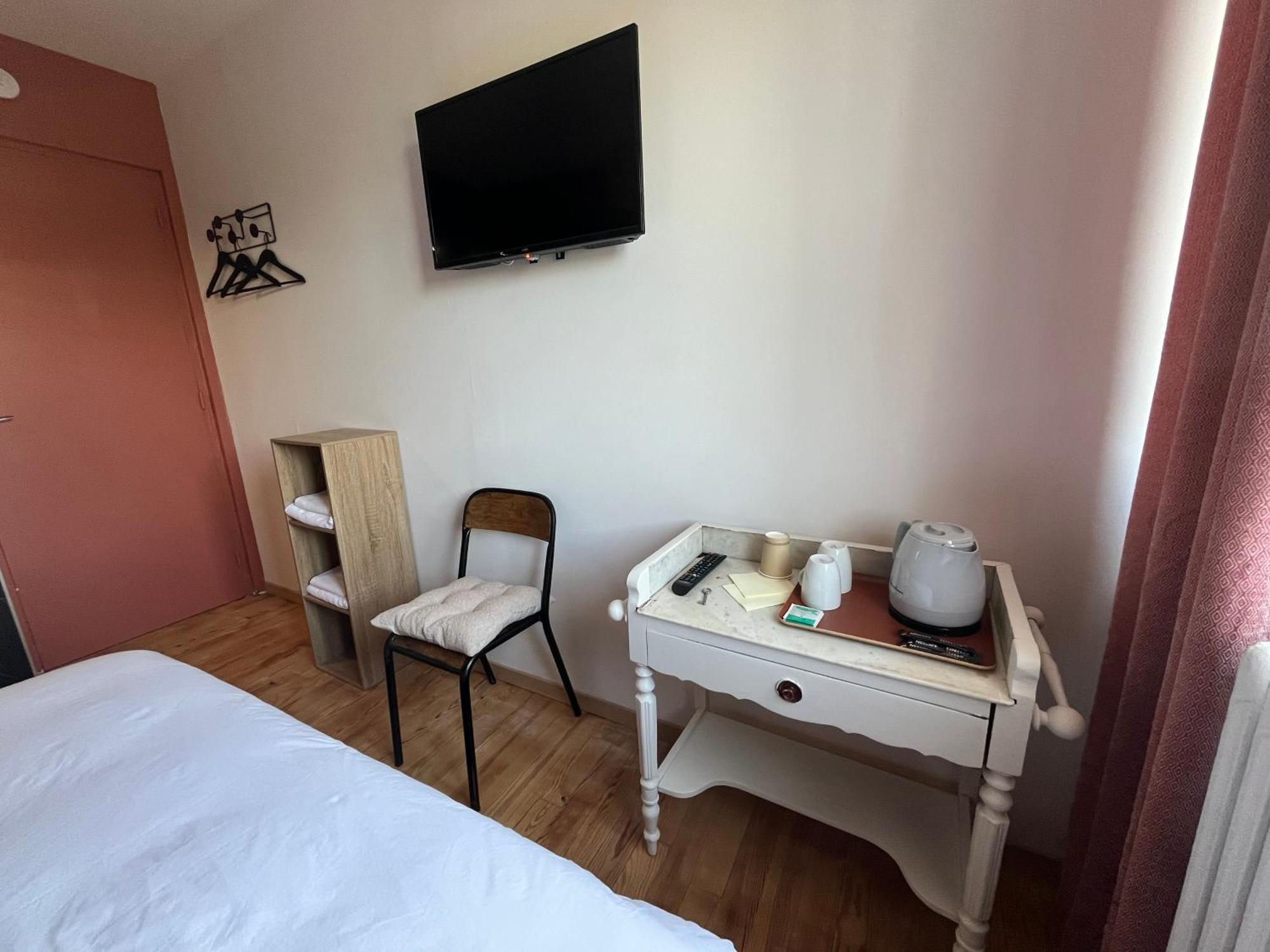 Bed and Breakfast L Hirondelle 3 Erondelle Exterior foto
