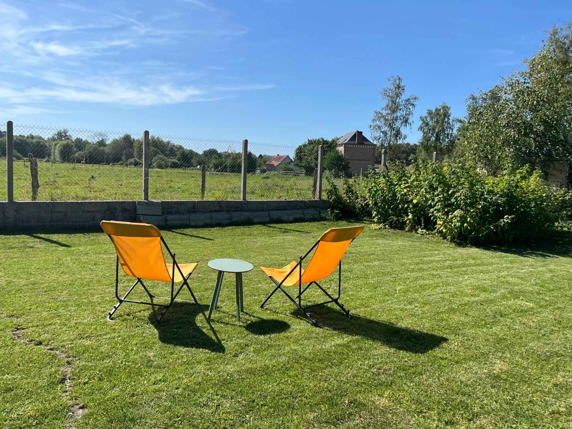 Bed and Breakfast L Hirondelle 3 Erondelle Exterior foto