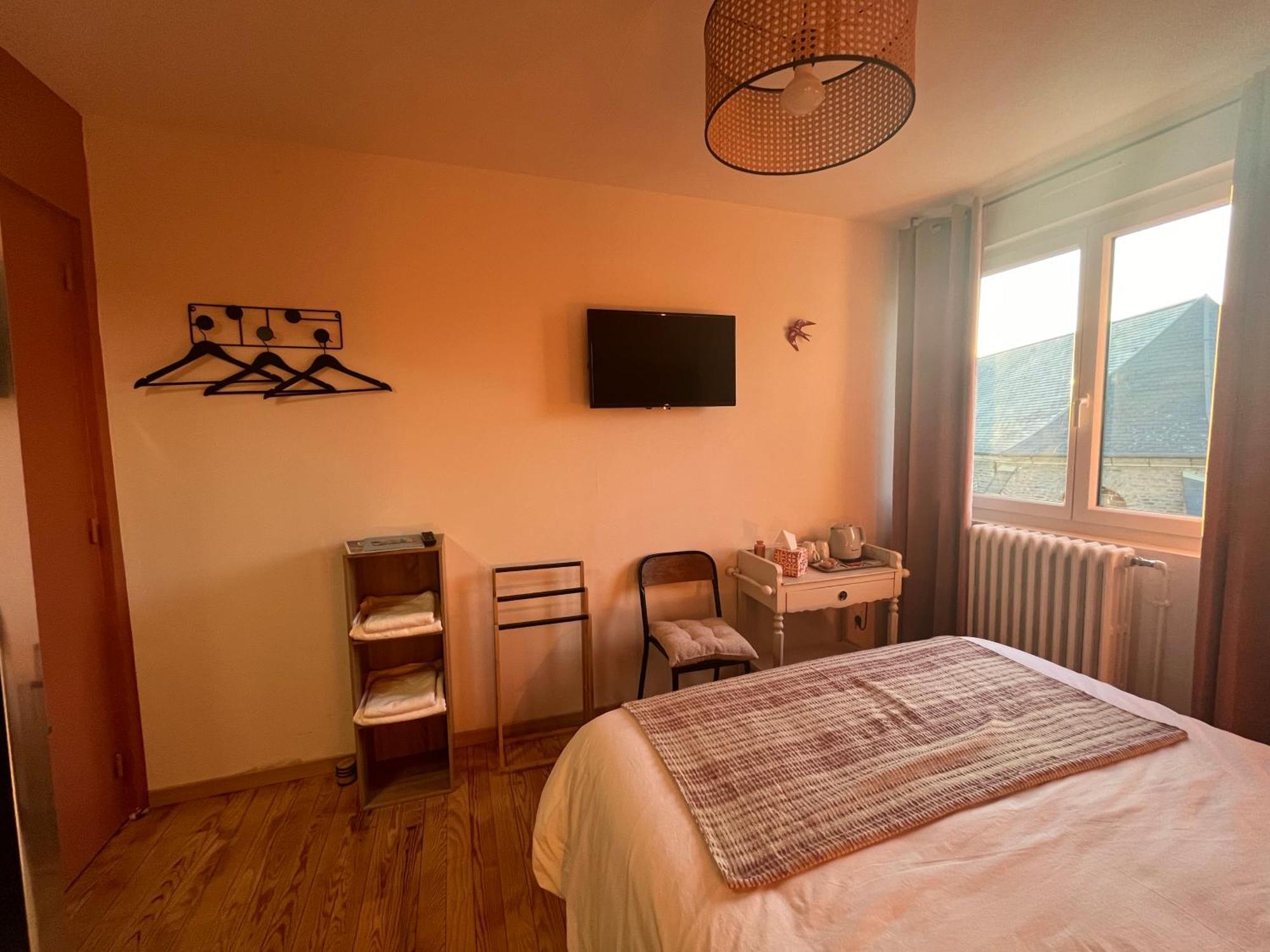 Bed and Breakfast L Hirondelle 3 Erondelle Exterior foto